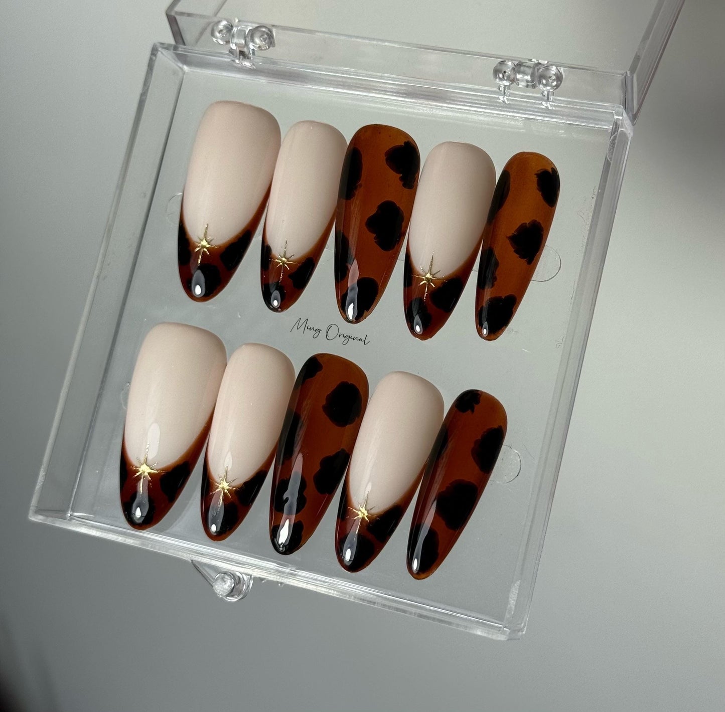 Classic French Tip Tortoise Shell Amber water blooming Press on Nails, Jelly hand painted nail, fall winter nail,gift for her,MO401
