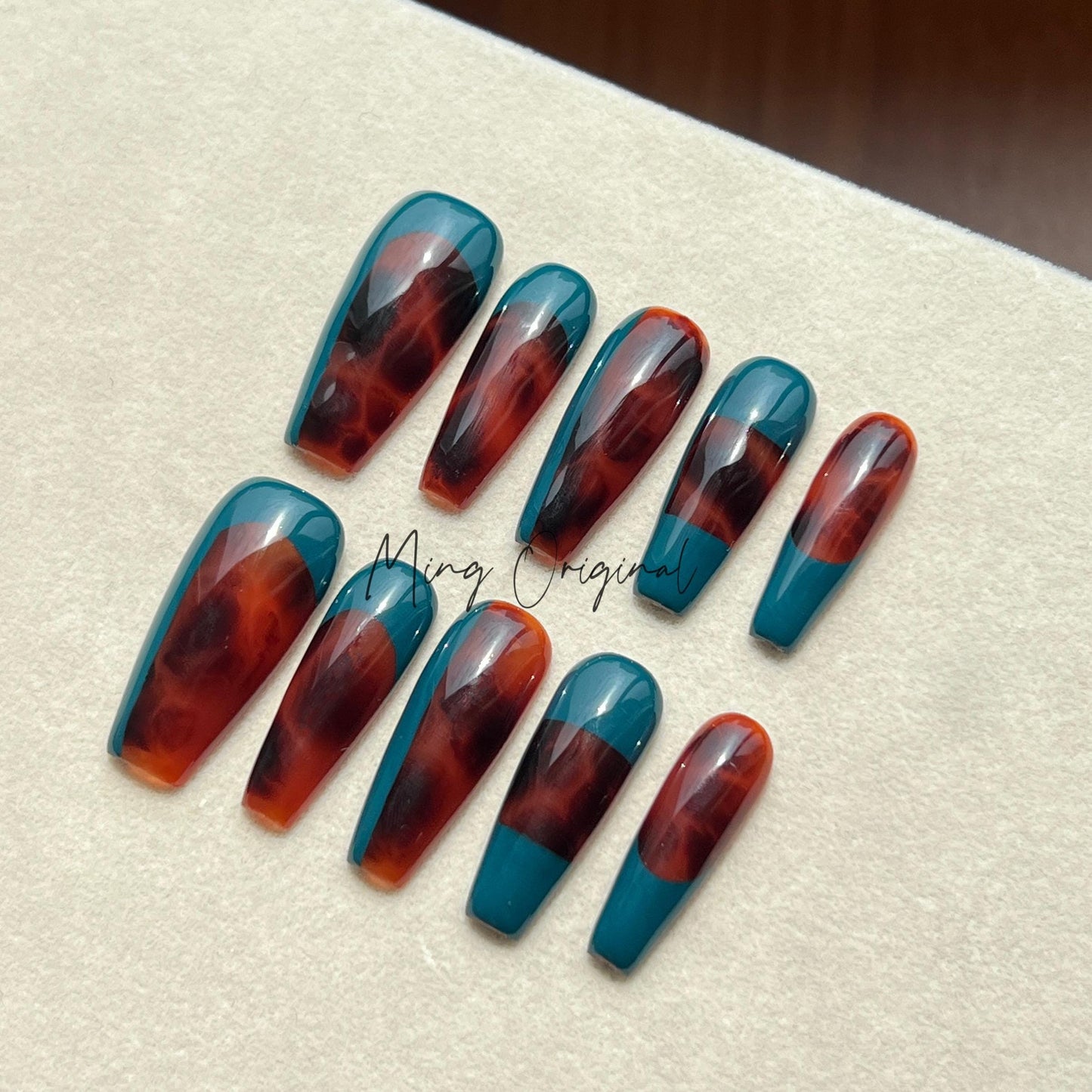 Tortoise Shell Amber water blooming Press on Nails, Blue Abstract handmade Nails, Jelly hand painted nail, fall winter nail