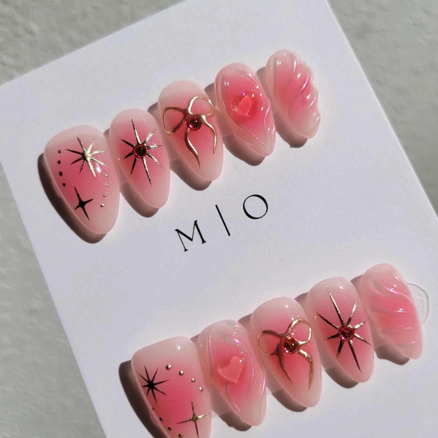 3d blushed pink glittery heart and bow coquette aura chrome Press on Nails,ombre milky white free style 3d swirls heart handmade Nails,MO274