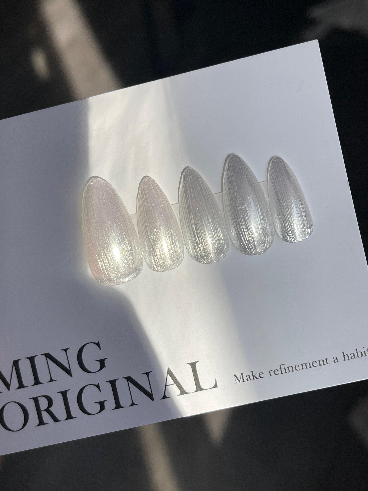 Buccellati Silky Chrome Pearl Glazed Donuts nail. Acrylic&press on nail, mermaid shimmer Nail, Fake nails, wedding nail
