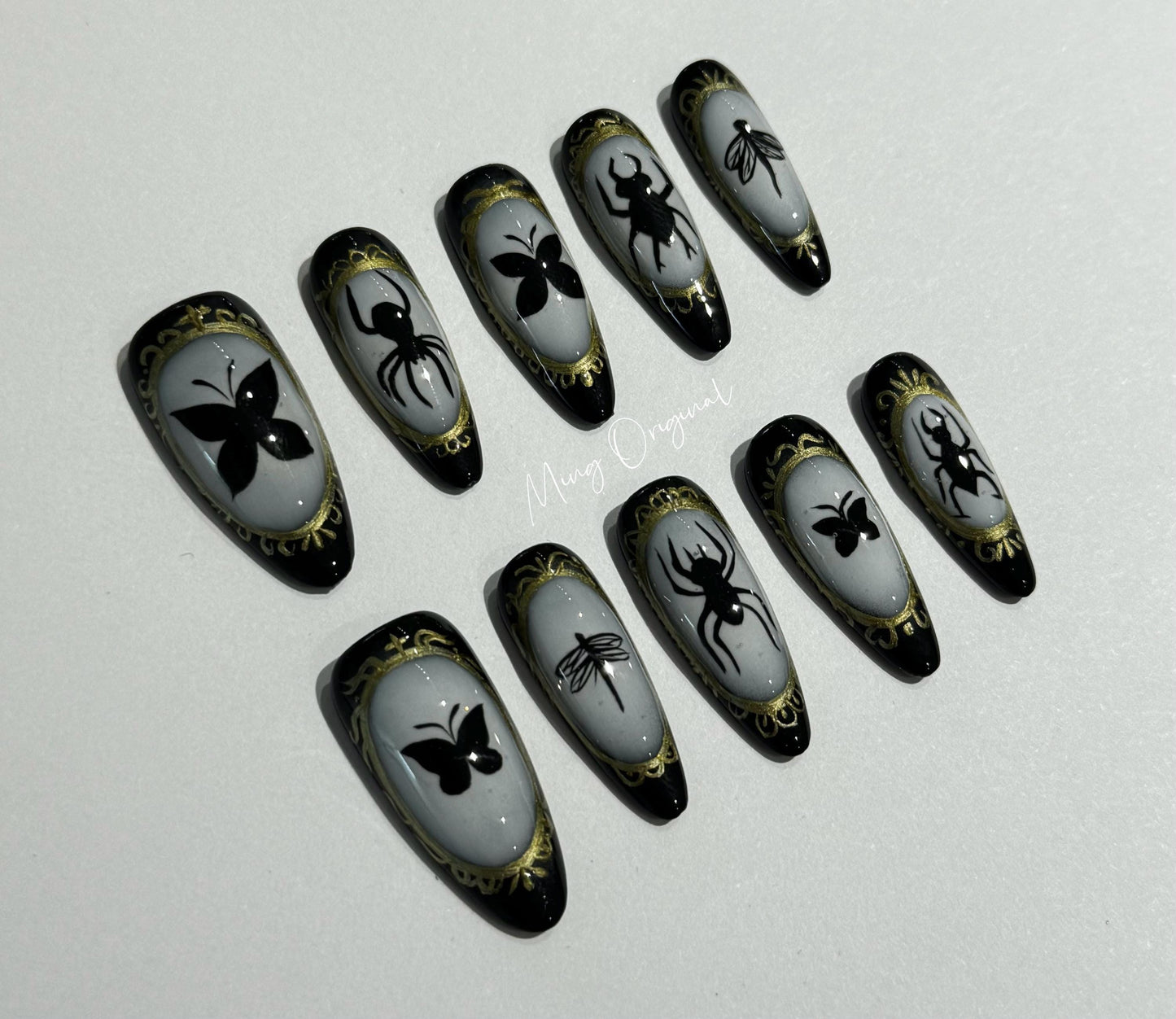 Bug gallery Insect lover press on nails, gold framed beetles butterflies moths reuse nails, fake nail, glue on nail, gift for her, MO273