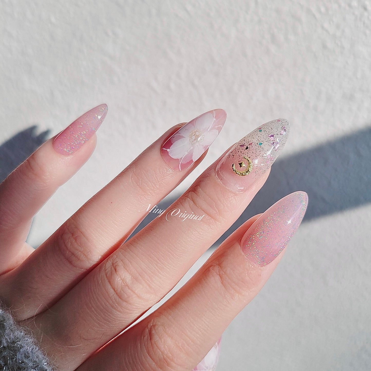 Reusable white flower art nail, holographic cat eye press on Nails, ombre glitter, Nail Artist faux nail, Handmade Gel Nail, pink jelly Nail
