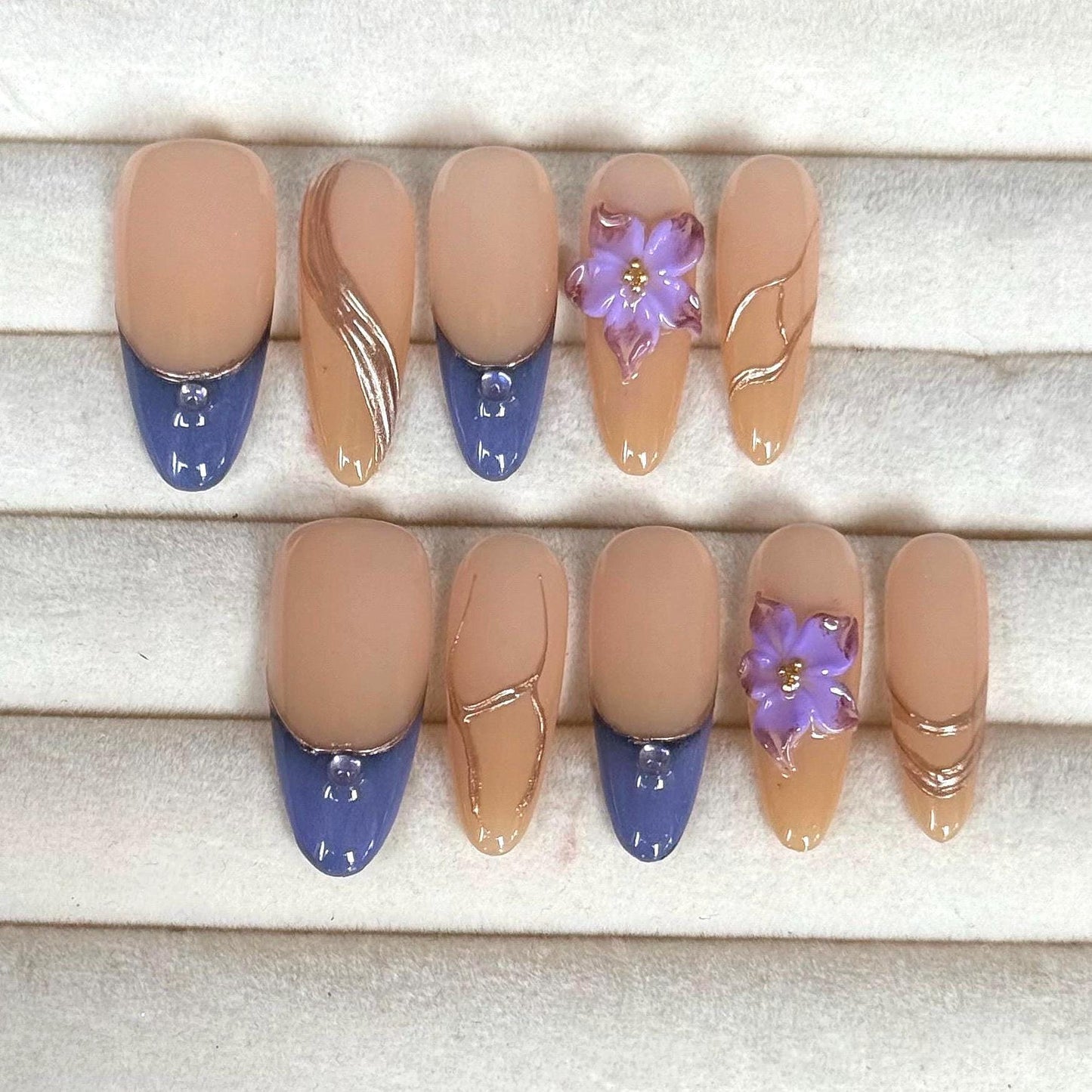 Purple Lavender Orchid lily flower Press on Nails, sculpted Fairycore, Gold Detail Flower, handmade nails, gift for her, spring nail, MO613