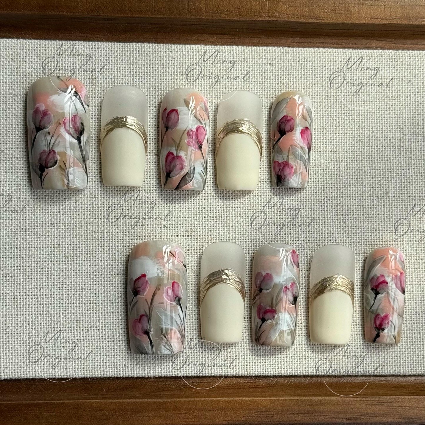Blooming Watercolor Tulip press on nails, hand painted flower with gold chrome details, floral art wedding nails, gift for her, MO500