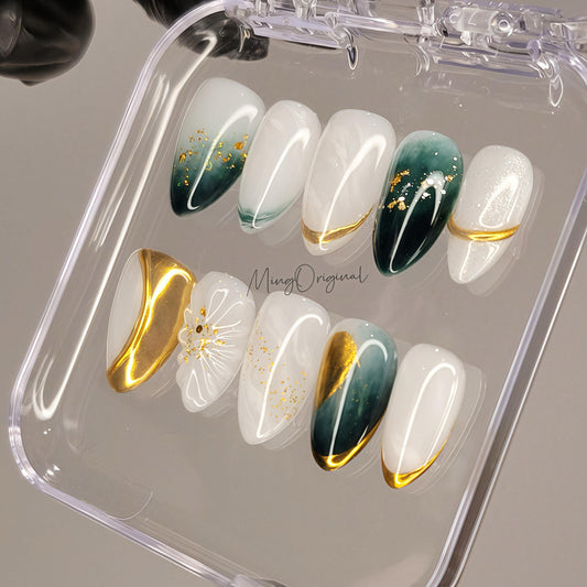 Golden Silence Press On Nails, Elegant White Emerald Green Nails with Gold Foil, Beach Vibe Vacation gift for her,MO474