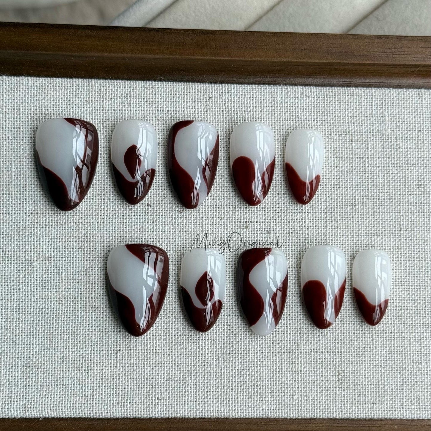 Velvet Drip| Dark Brown Red Abstract Press On Nail, Milky White Gel Nail, Minimalist Glossy Handmade Nail Set, Swirls, Gift For Her,MO481