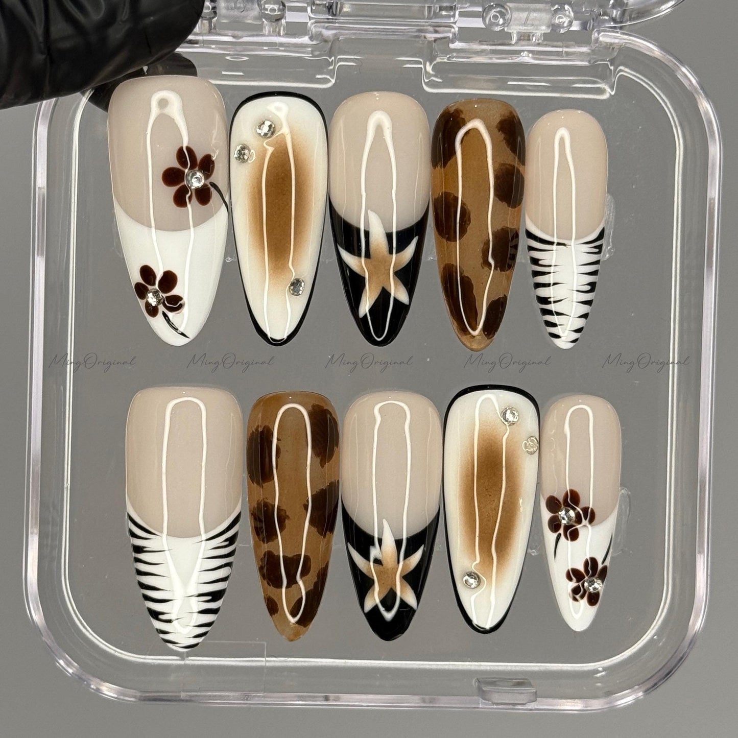 Tortoise shell and flower free style Press on Nails, animal print French tip glue on nail, holiday birthday gift for her,MO412