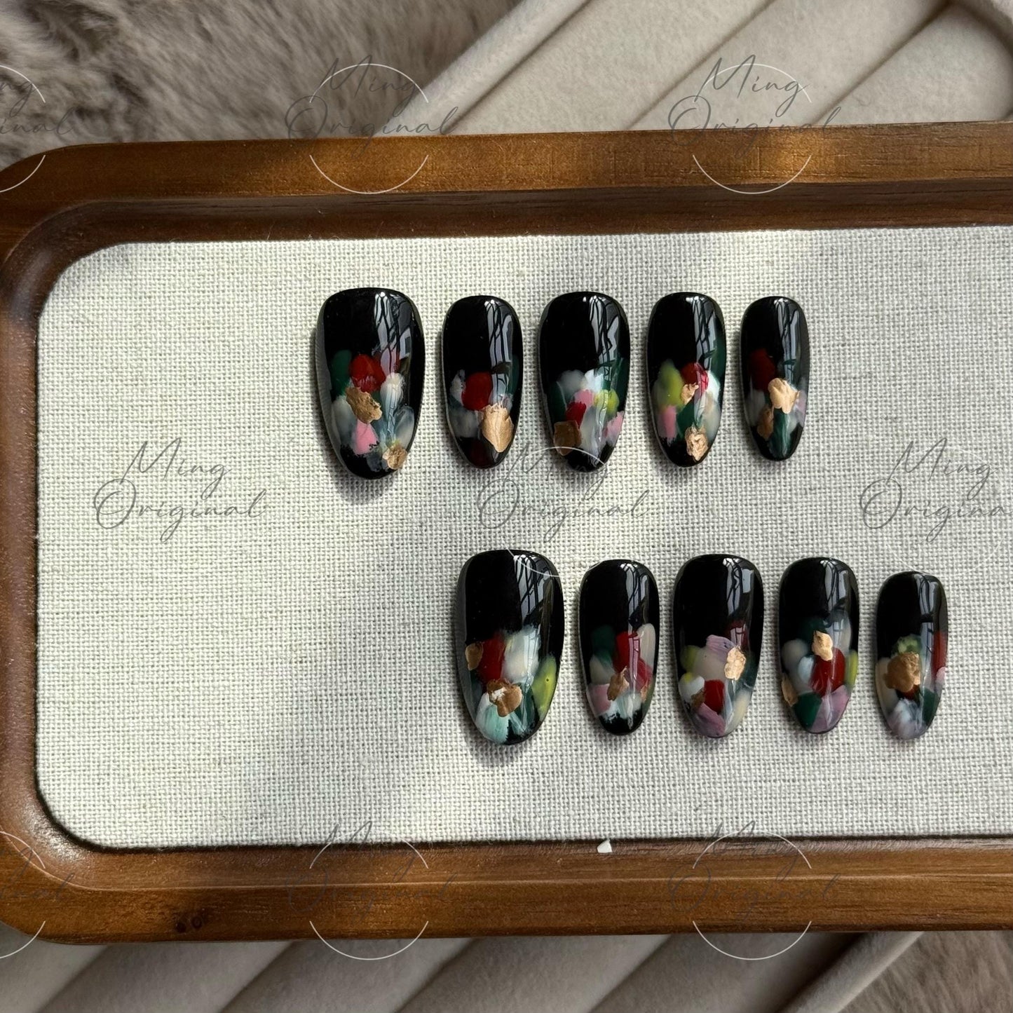 Oil Nocturne | Abstract press on nails, hand-painted black nails with brushstroke art, gold accents, modern artistic design,best gift MO491
