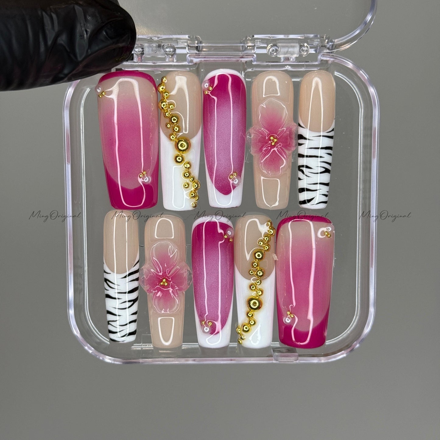 3D Pink Ombre Flower Zebra Print Gradient Fade Pink Press on Nails, Gold Decor Baby BoomerFake nails, Jelly Nails, gift for her, MO499