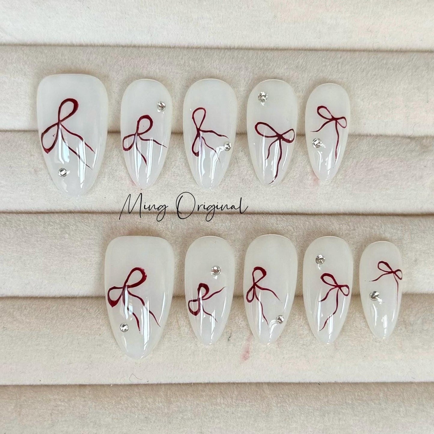 Minimalist cute ties free style red bow ribbon Press on Nails, milky white girly handmade Nails, glue on nail, birthday gift for her MO415