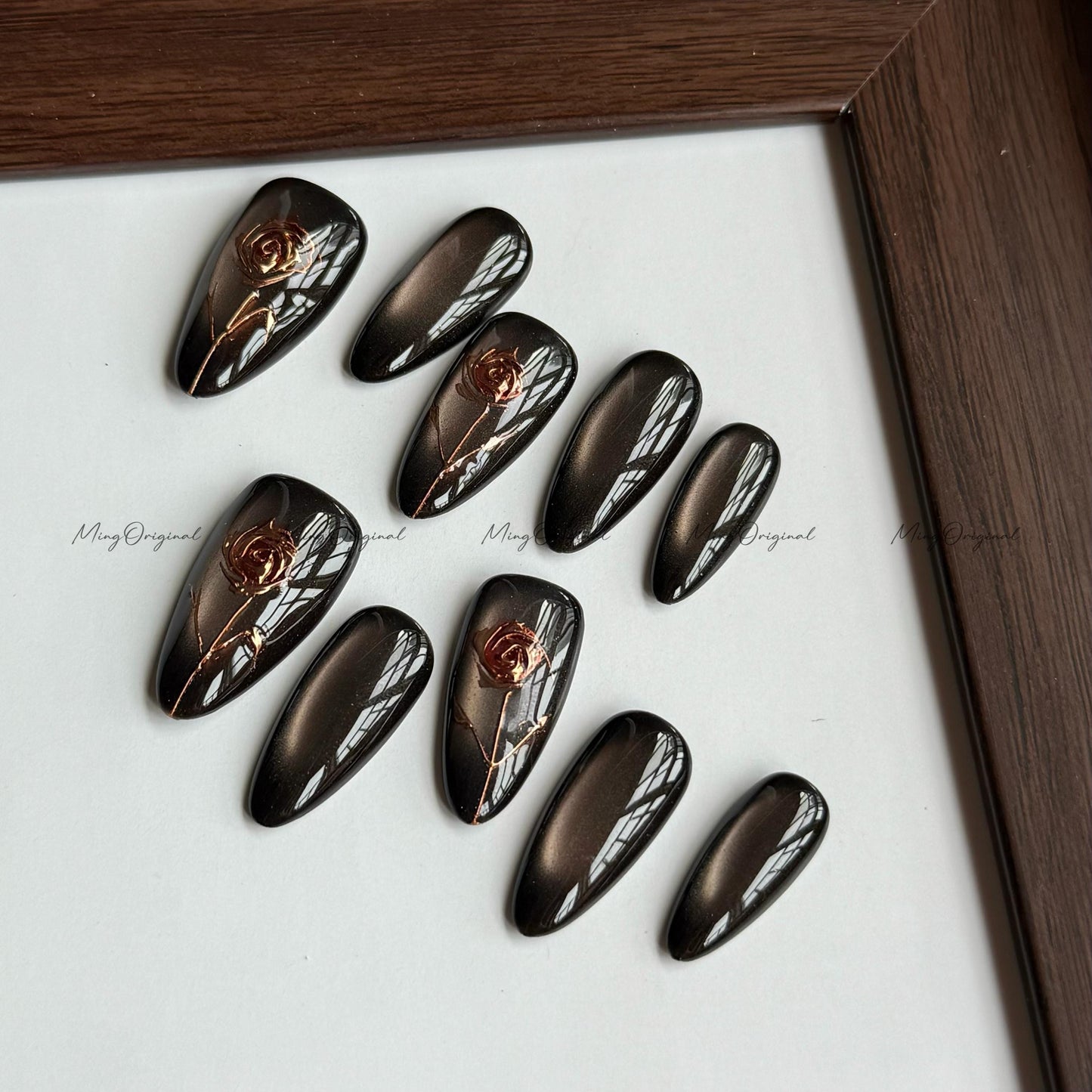 Gold rose embedded press on nails, black cat eye red rose gold chrome nails, elegant art nail, floral design, gift for mother, MO555