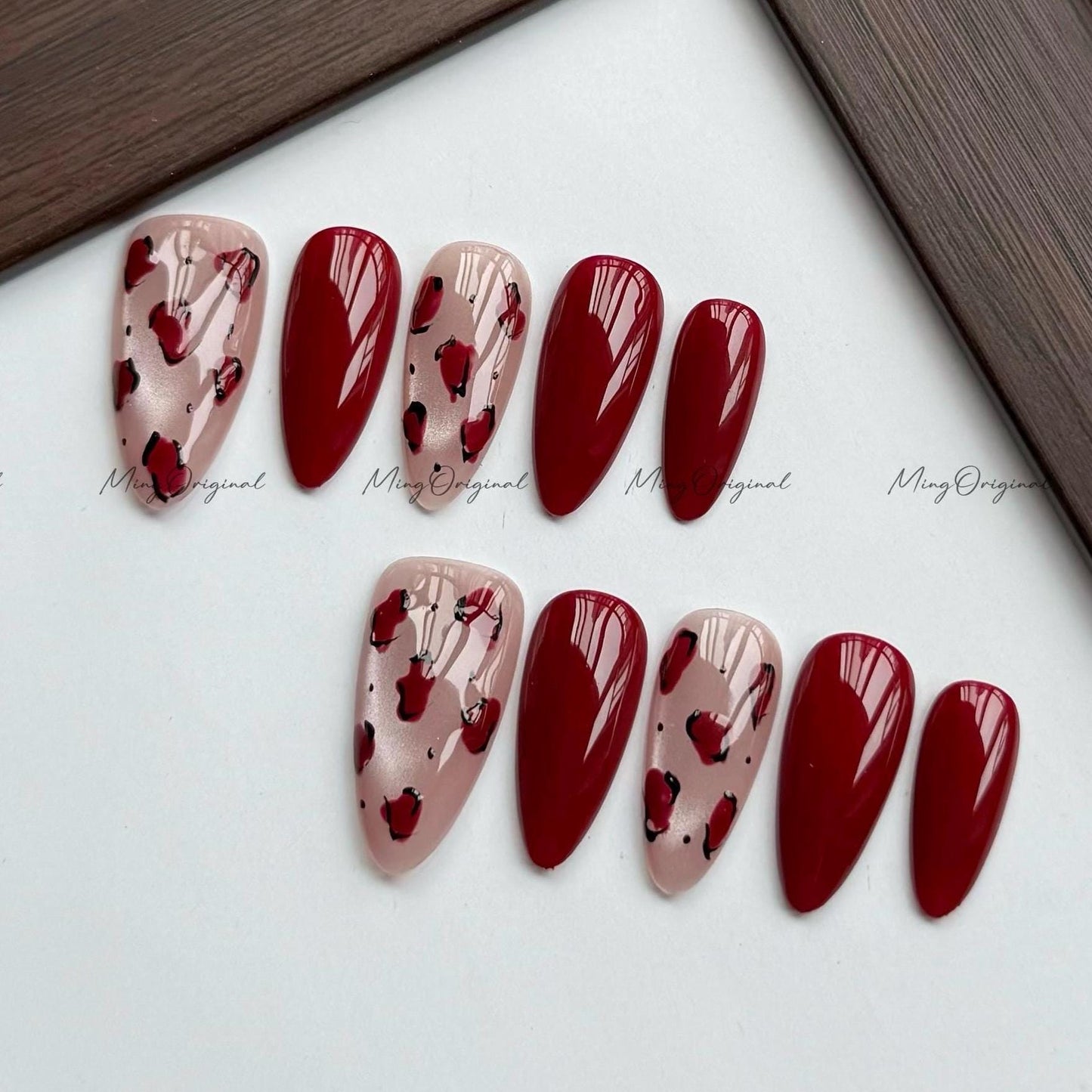 Cherry red press on nails, leopard prints on cat eye nail, elegant nail, glue on nail, velvet red Fake Nails, Gifts for Her,MO557