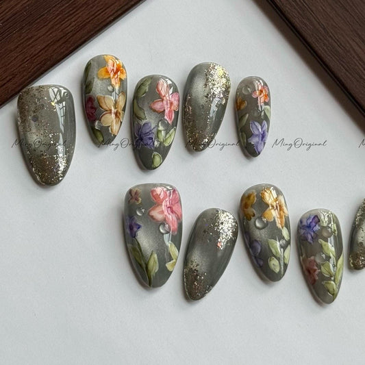 Moss Bloom | Hand-painted wildflowers, olive cateye base, gold glittery accents, botanical spring nails,tropical flower, gift for mom,MO557