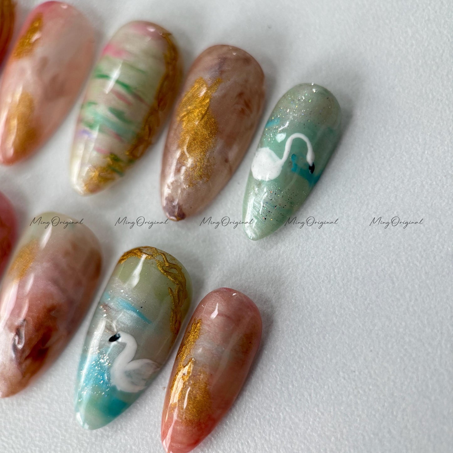 Oil Painting Floral Romantic Art Press On Nails, Hand-painted flower and goose nail art, vintage gold frame abstract design, MO501
