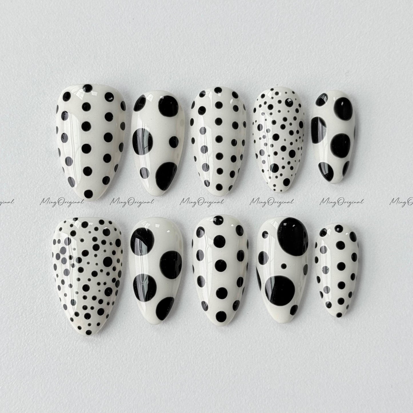 Classic Polka dots press on nails, glazed dot design, vintage style black and white nail, gift for her, MO572