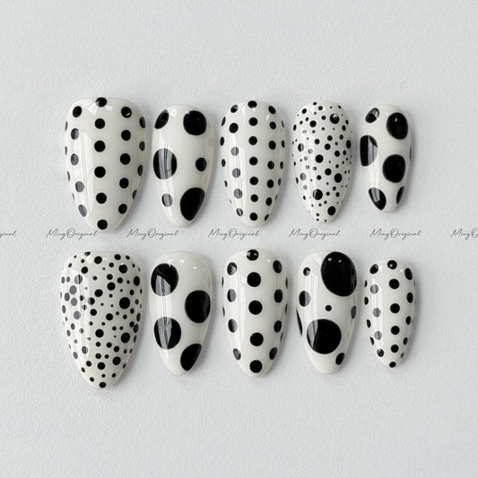 Classic Polka dots press on nails, glazed dot design, vintage style black and white nail, gift for her, MO572