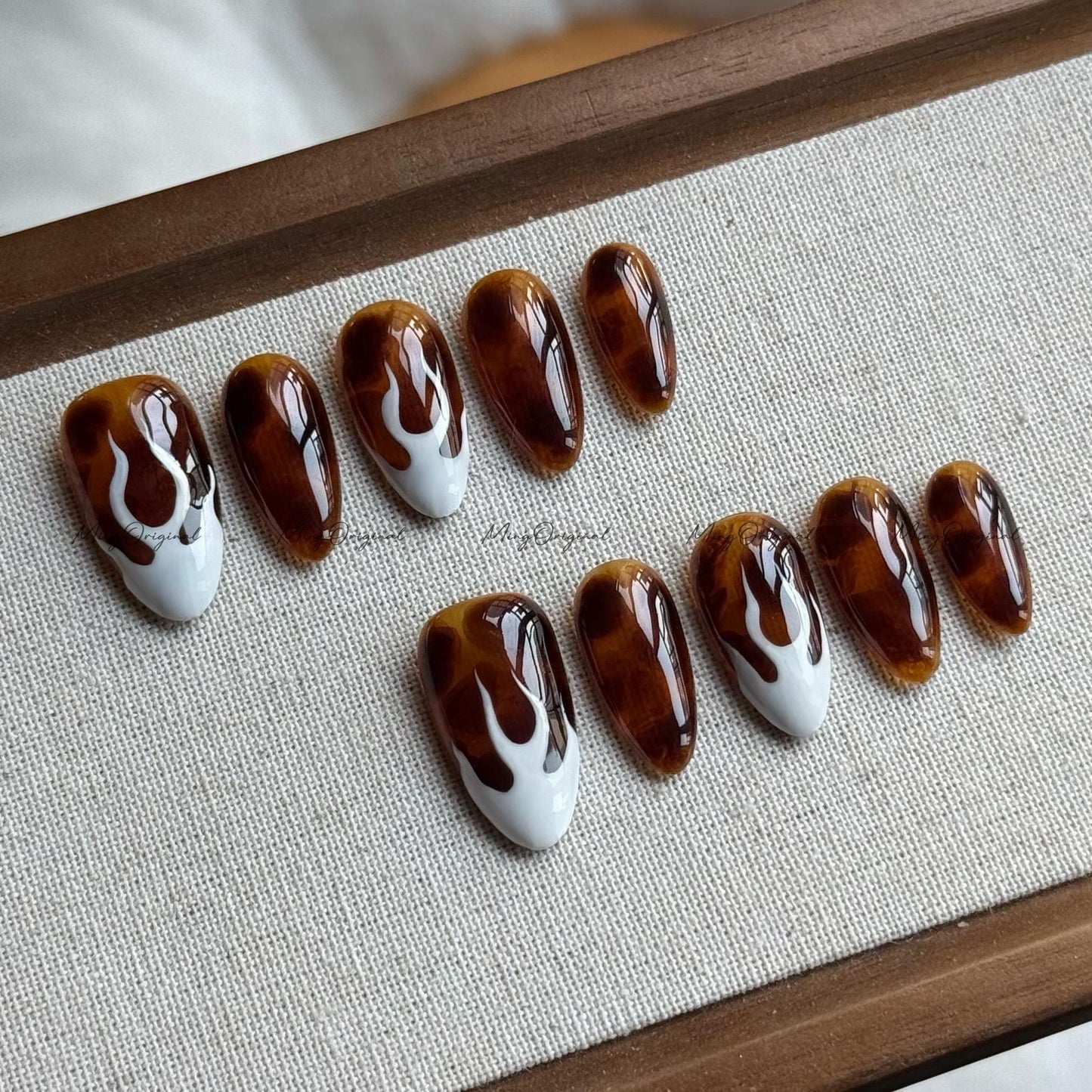 Classic Tortoise Shell with White Flame Amber water blooming Press on Nails, Jelly hand painted nail, fall winter nail,gift for her,MO547