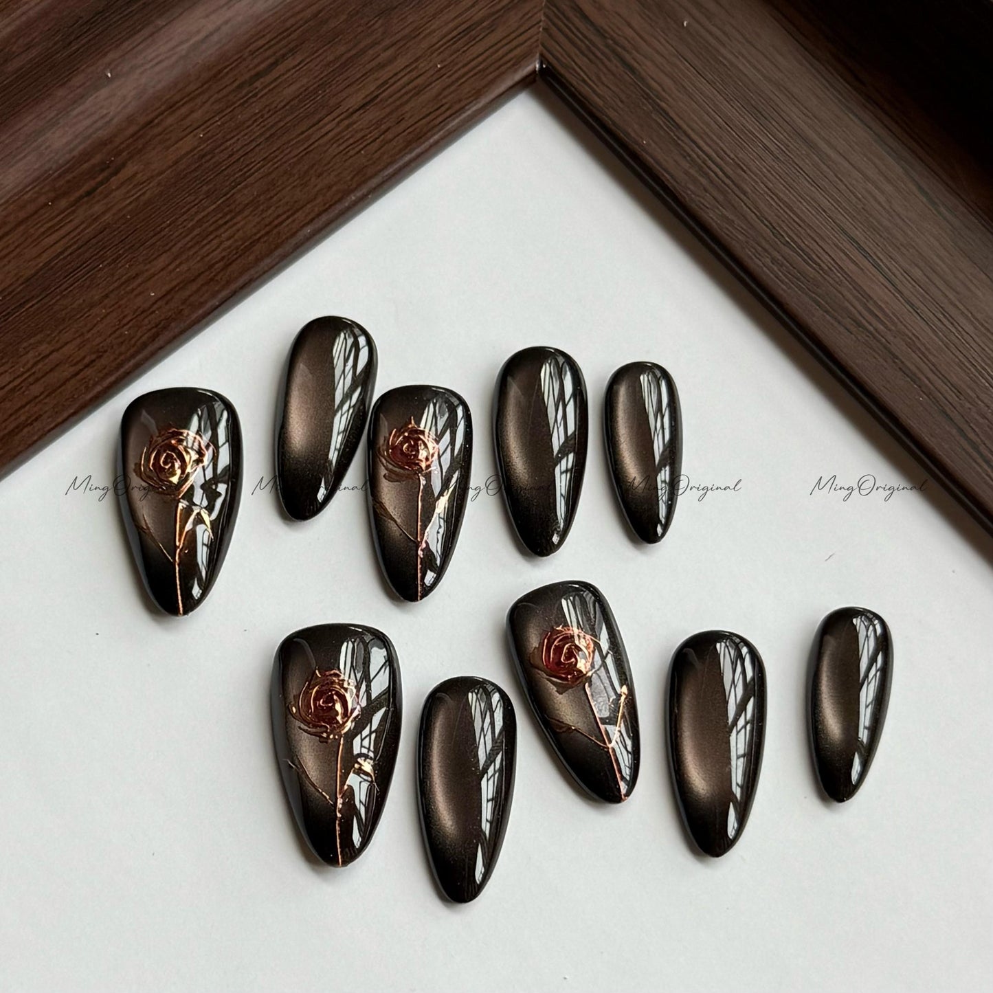 Gold rose embedded press on nails, black cat eye red rose gold chrome nails, elegant art nail, floral design, gift for mother, MO555