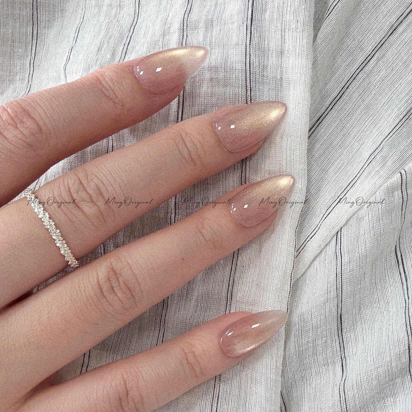 Simple see through super pale nude purple tone glass look cat eye, semitransparent magnetic cat eye press on nails, glitter fake nail, MO583