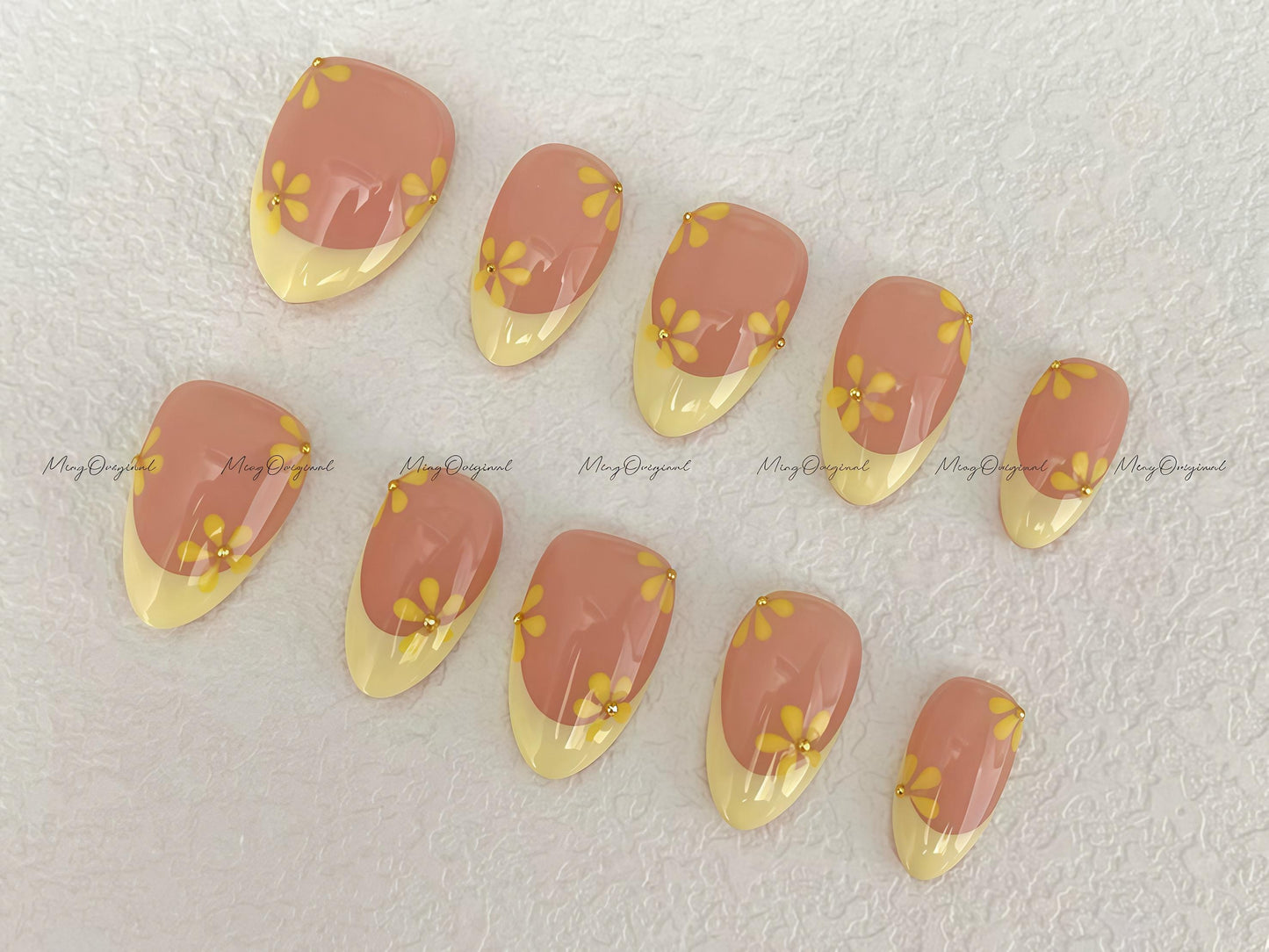Yellow little flower press on Nail, yellow french tip glue on nail, Holiday Fake Nails, spring summer nail, holiday gifts for Her, MO589