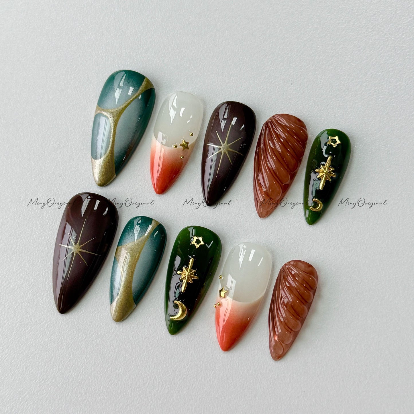 Free style ombre chrome Press on Nails, hand painted autumu handmade Nails with gold charm stars, vintage style