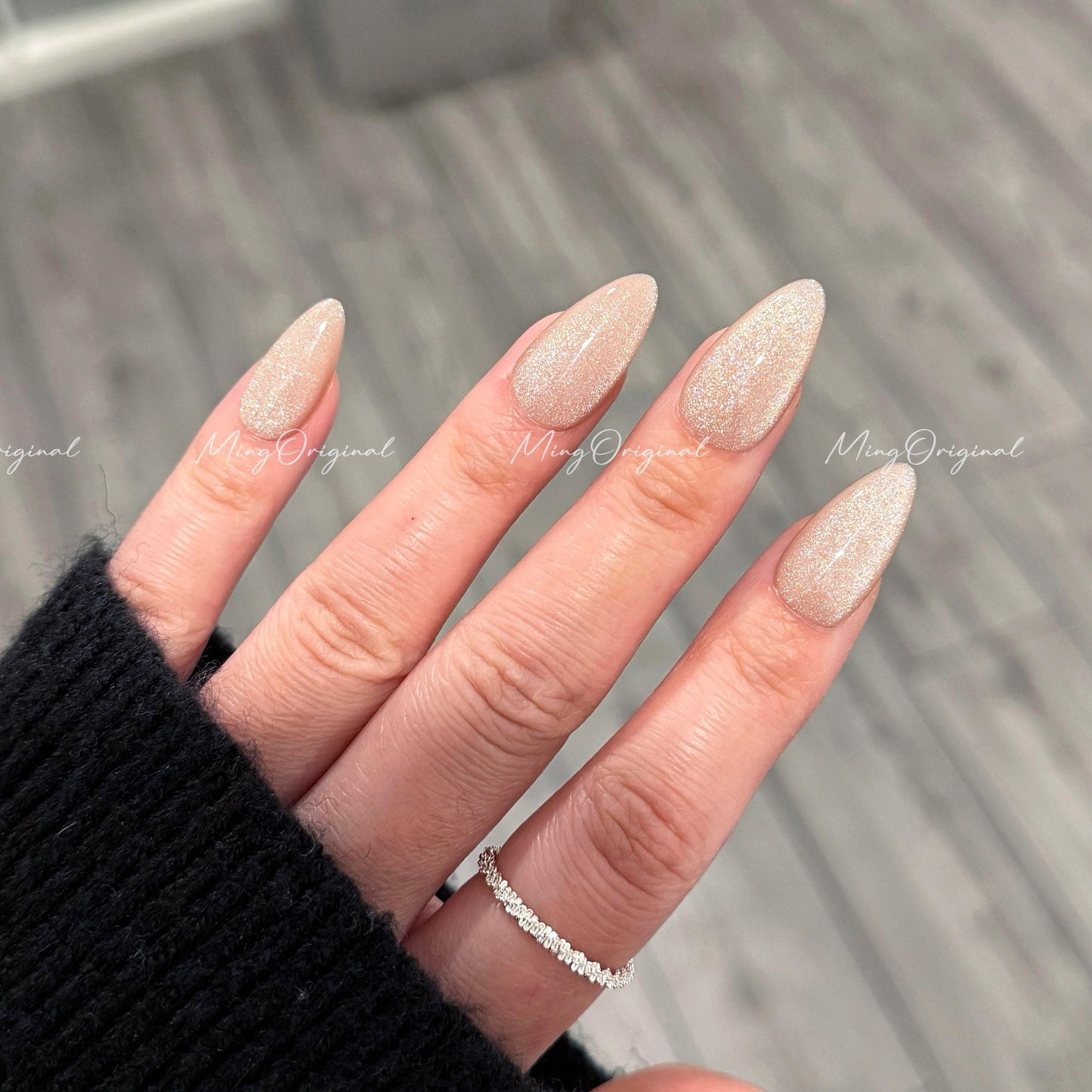 Simple nude cat eye, all occasions magnetic cat eye press on nails, semitransparent reuse nails, glitter fake nail, everyday nail, MO571