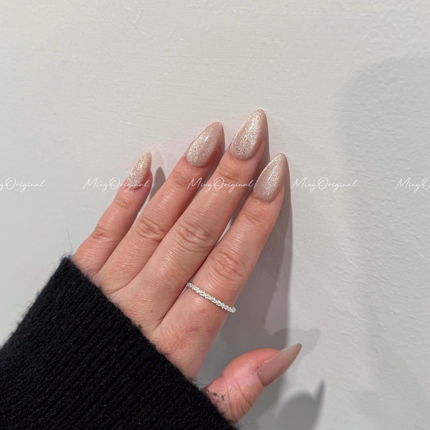 Simple nude cat eye, all occasions magnetic cat eye press on nails, semitransparent reuse nails, glitter fake nail, everyday nail, MO571