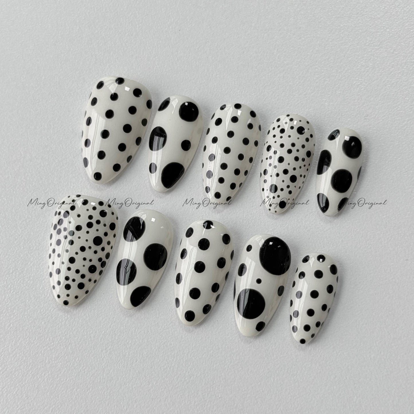 Classic Polka dots press on nails, glazed dot design, vintage style black and white nail, gift for her, MO572