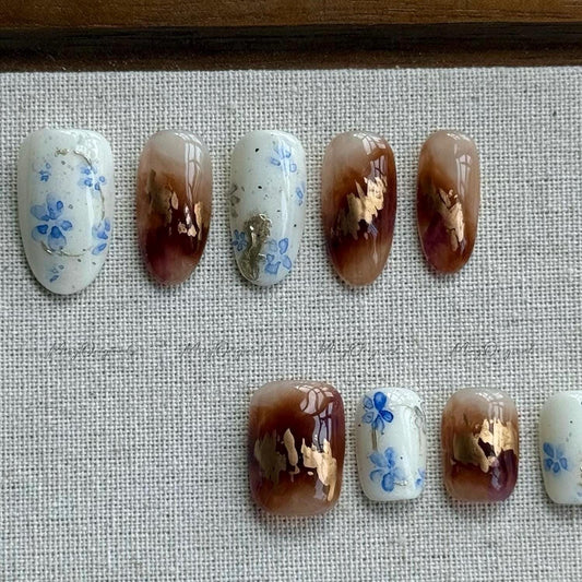 Ceramic porcelain flower press on nails, Brown tortoise shell amber nail, vintage gold foil, blue watercolor little floral nail art,MO581