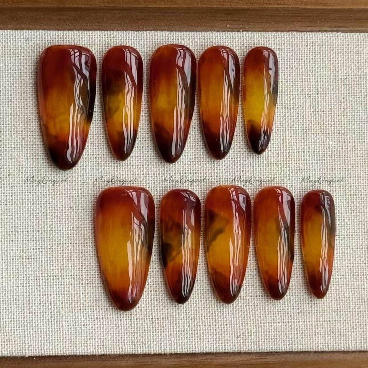 Classic Tortoise Shell Glassy Amber Brown Water Blooming Press on Nails, Jelly hand painted nail, fall winter nail, gift for her, MO608