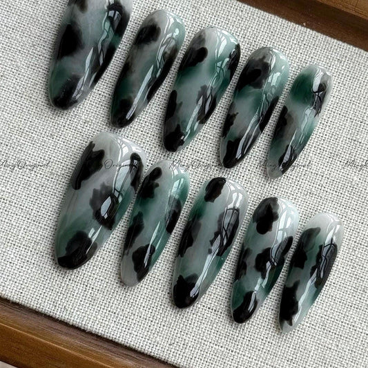Emerald Green Jade Tortoise Shell Inky Marble Water Blooming Press on Nails, Jelly hand painted nail, fall winter nail, gift for her, MO606