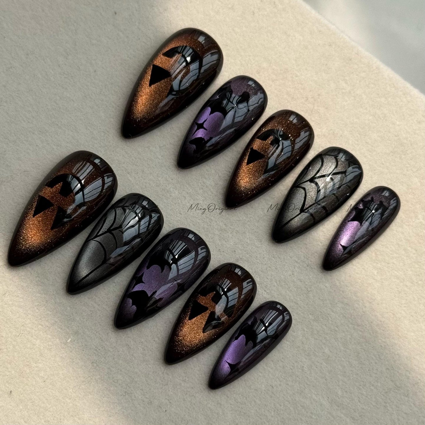 Halloween vibe press on nails, joker bat spider theme black cat eye base, pumpkin color spooky season sparkling Gothic nail art, MO626