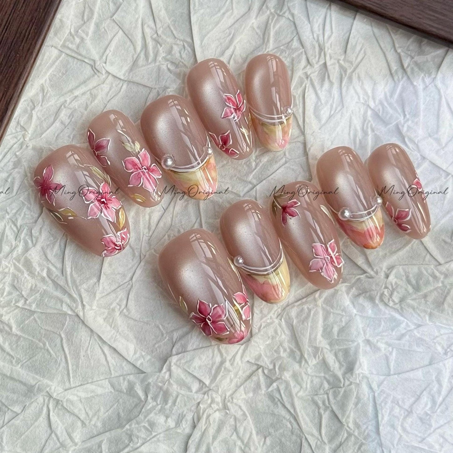 Vivid water color flower press on nails,nude cat eye pink petals French nails, elegant art nail, floral design, gift for mother, MO638