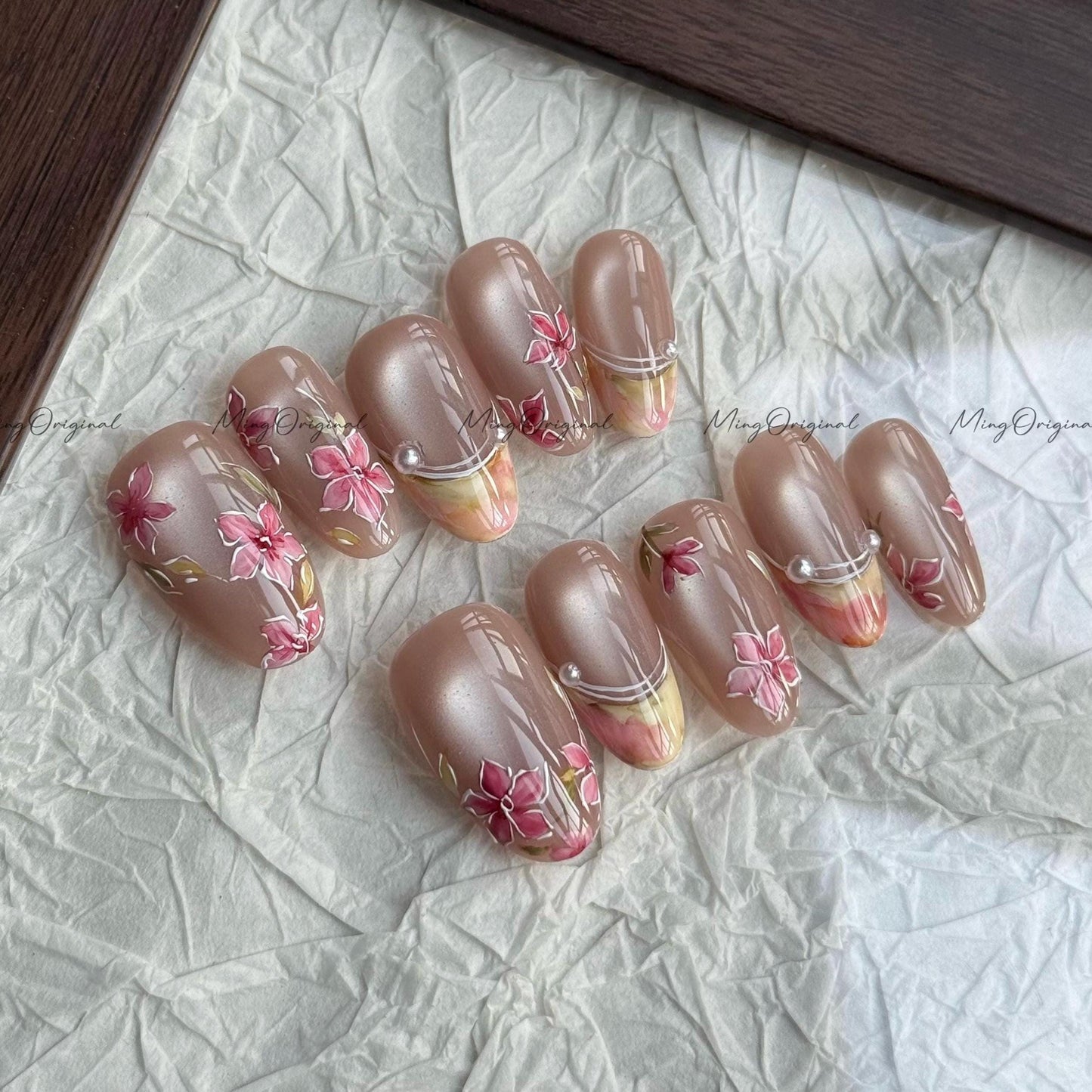 Vivid water color flower press on nails,nude cat eye pink petals French nails, elegant art nail, floral design, gift for mother, MO638
