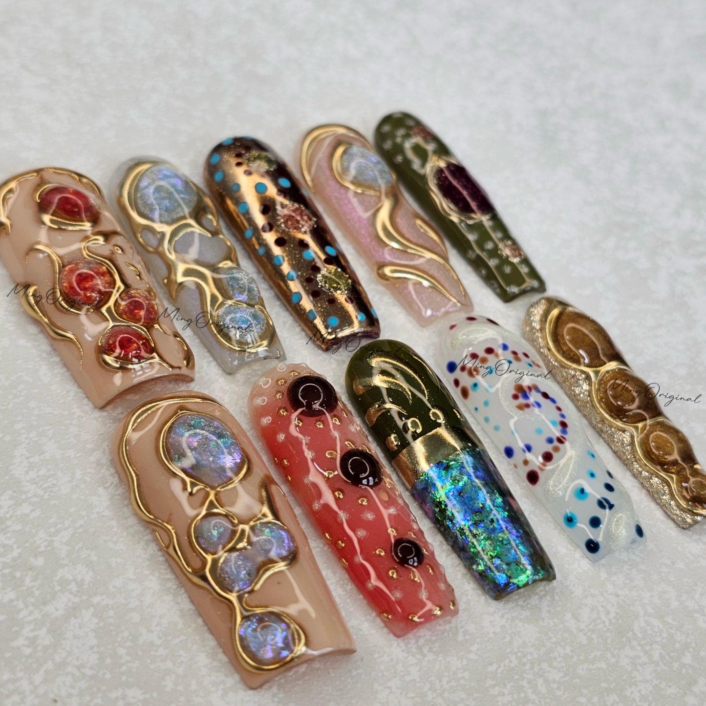 3D Gemstone Press-On Nails, Gold Swirls, Encapsulated Glittery, Bold Handmade Luxury Style, gift for her, MO584