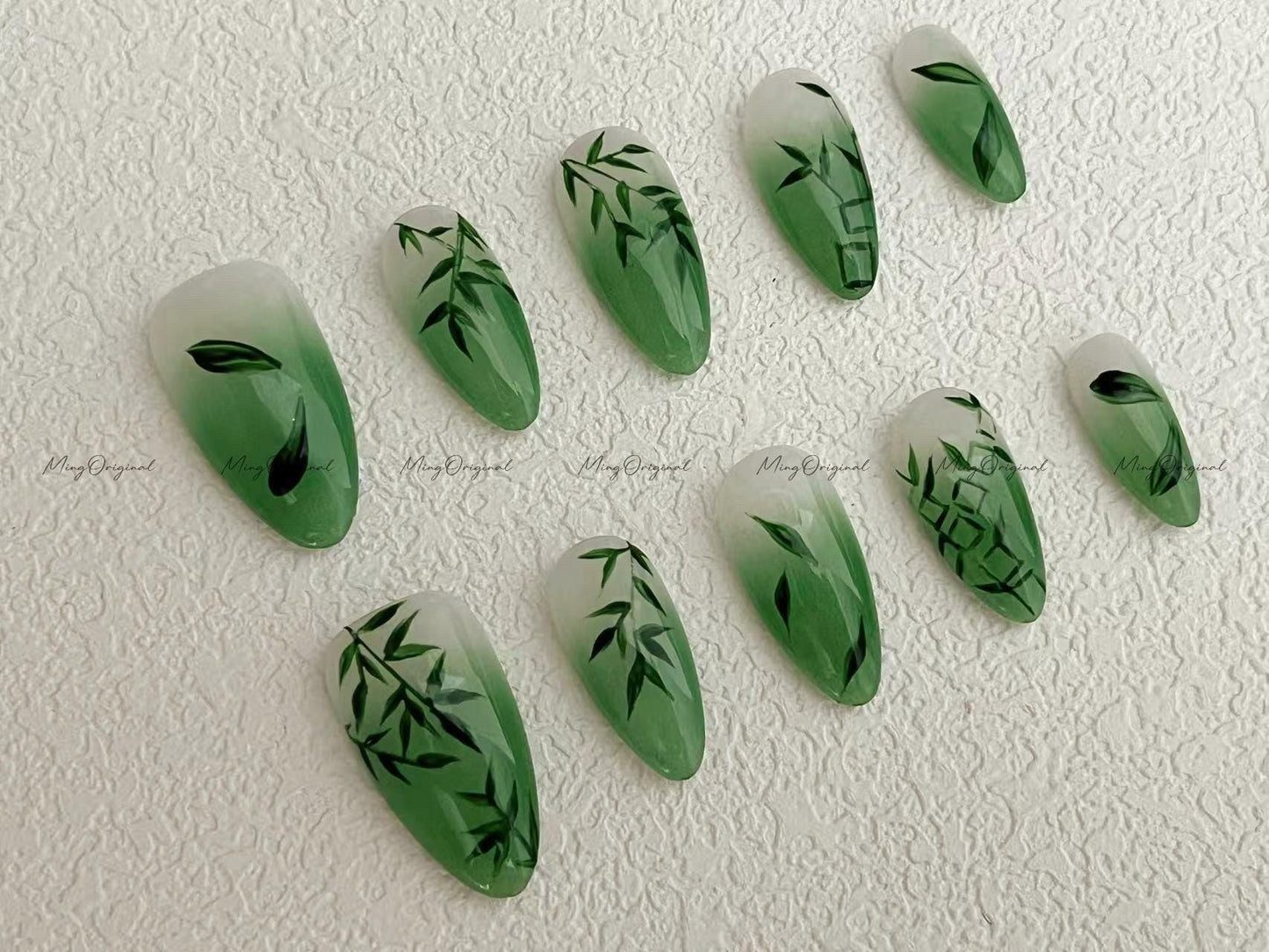 Premium reusable green bamboo and leaf autumn nail art handmade press on nail, fake nails, false nails, glue on nails, gel nail, jelly nail.