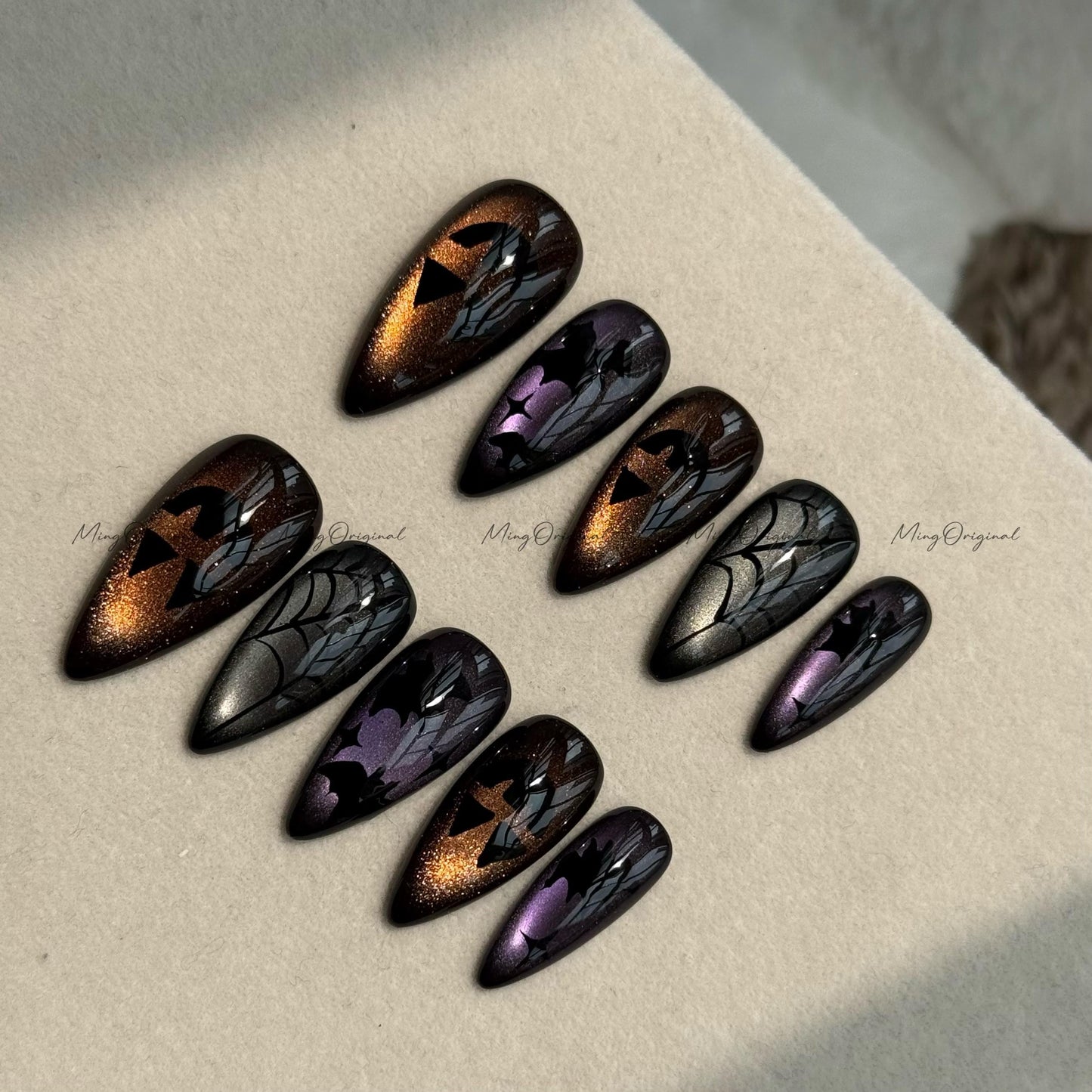 Halloween vibe press on nails, joker bat spider theme black cat eye base, pumpkin color spooky season sparkling Gothic nail art, MO626