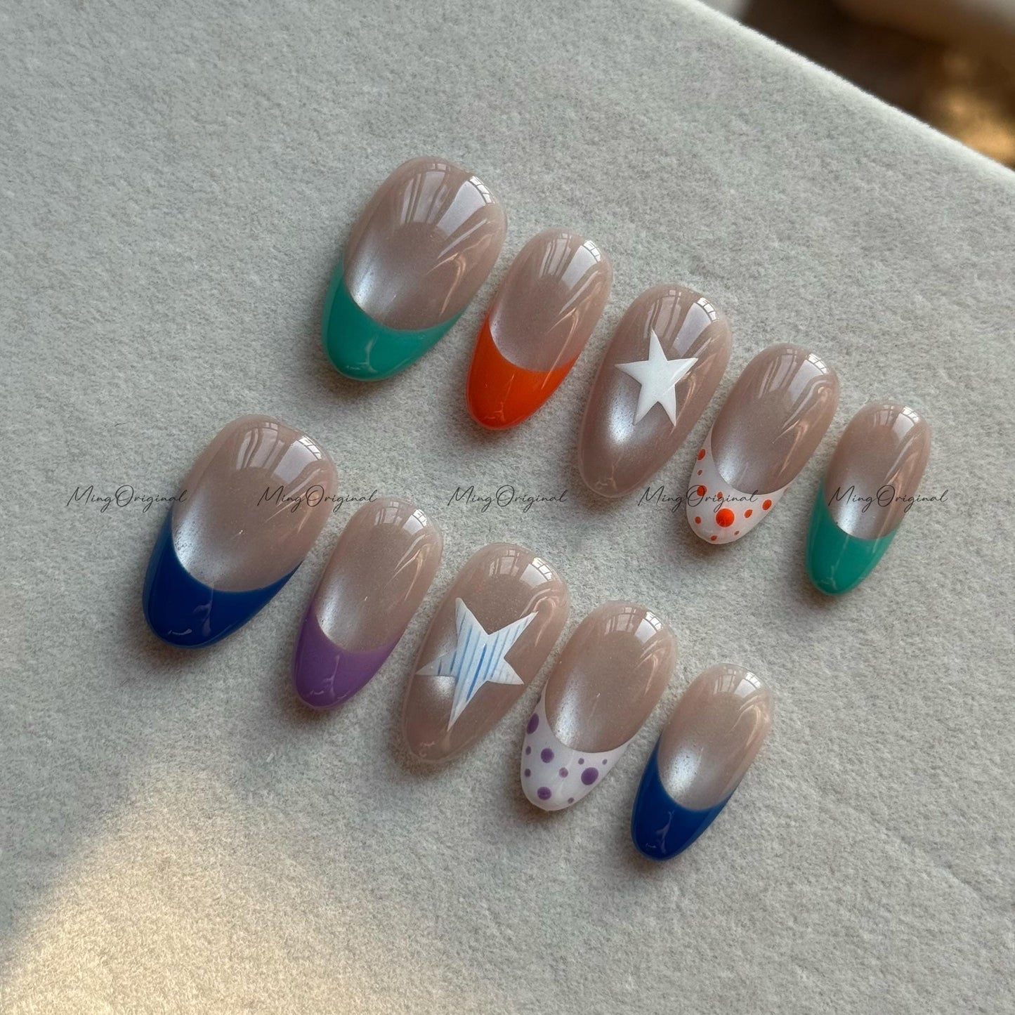 Colorful French Press on Nail, Nude Cat Eye Base, Light Chasing Cat Eye Effect, Star Pattern Polka Dot velvet fake nail, gift for her, MO651