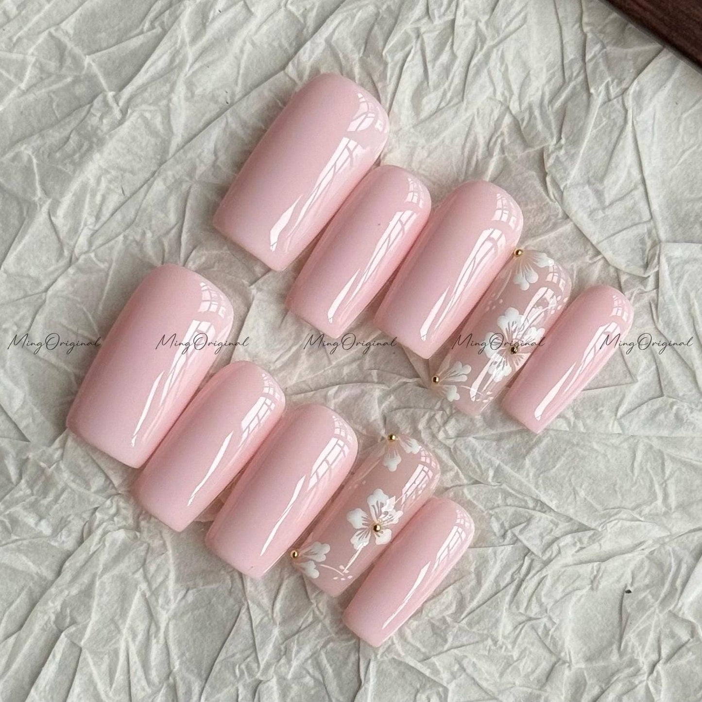 Pink floral Press on Nails, pastel Pink Handcrafted little white flowers, gift for her MO665