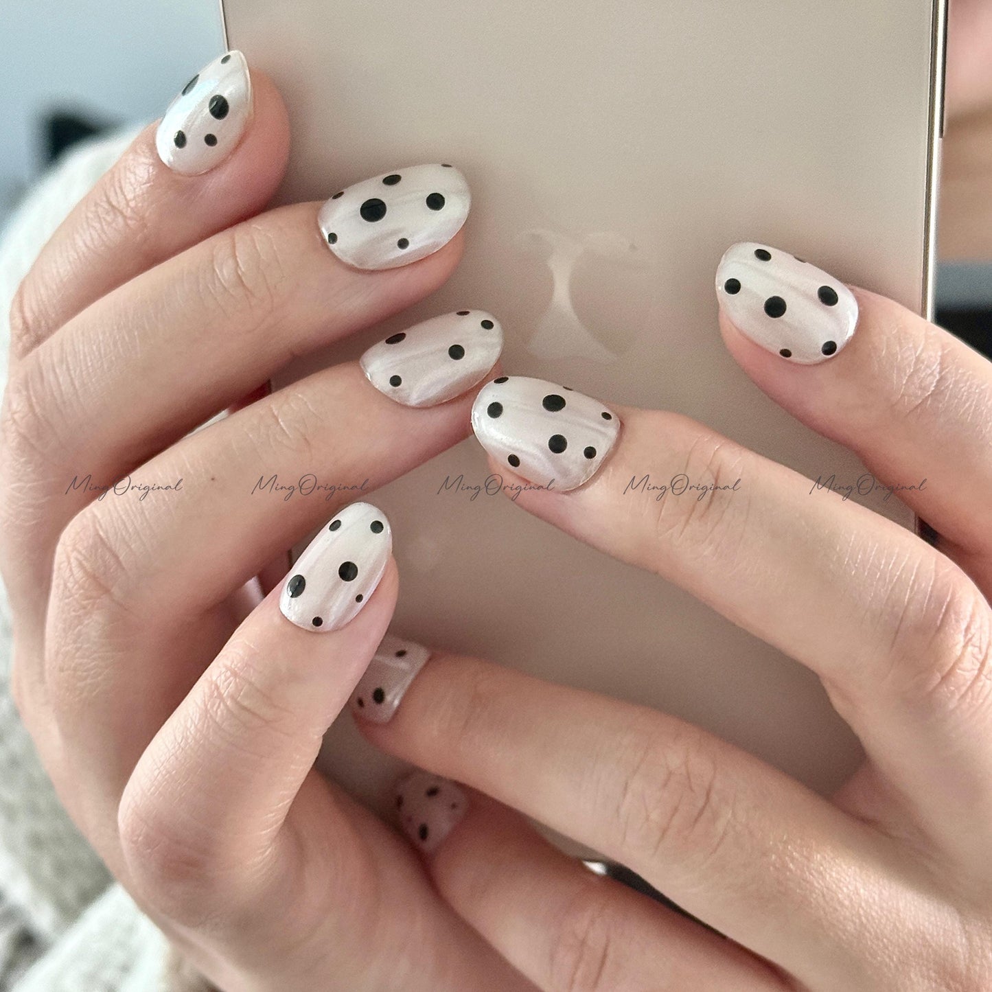 Classic Polka dots press on nails, glazed donut dot design, vintage style black and white nail, gift for her, MO666