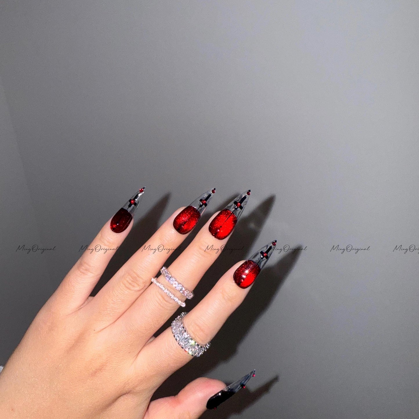 Vampire Velvet Press on Nail, red cat eye glittery nail, abstract line and cross, clear tip nail, gift for Christmas and Halloween, MO650
