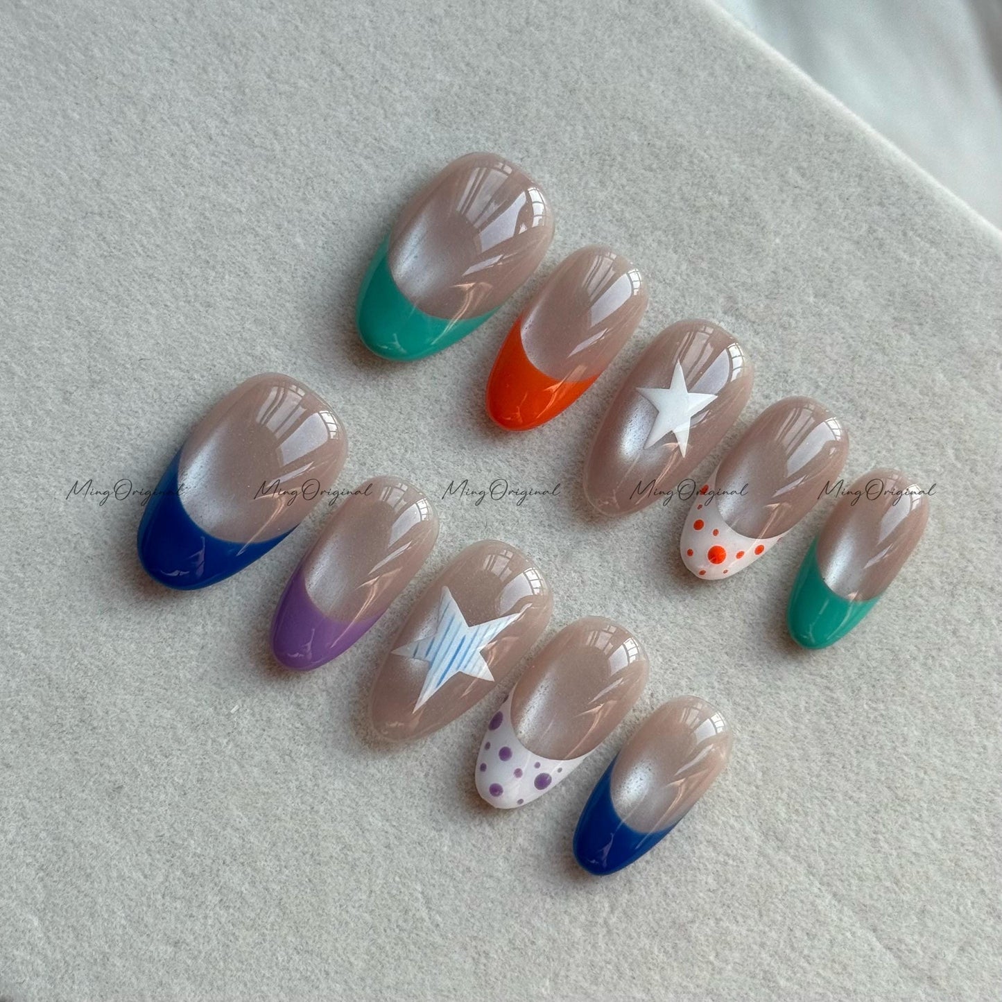 Colorful French Press on Nail, Nude Cat Eye Base, Light Chasing Cat Eye Effect, Star Pattern Polka Dot velvet fake nail, gift for her, MO651