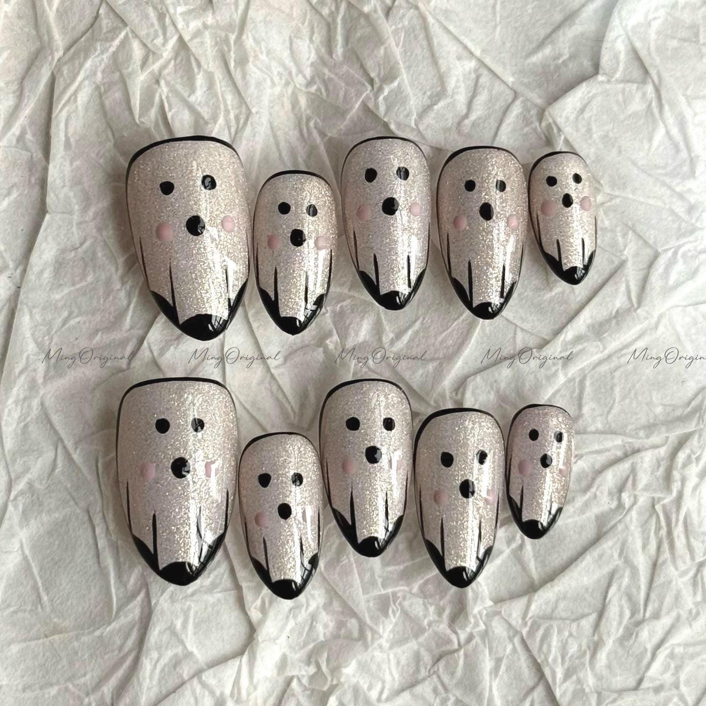 Ghost face press on nail, Halloween Season spooky nail, horror nail, hand paint ghost nail, glittery sparkly gift for her, MO668