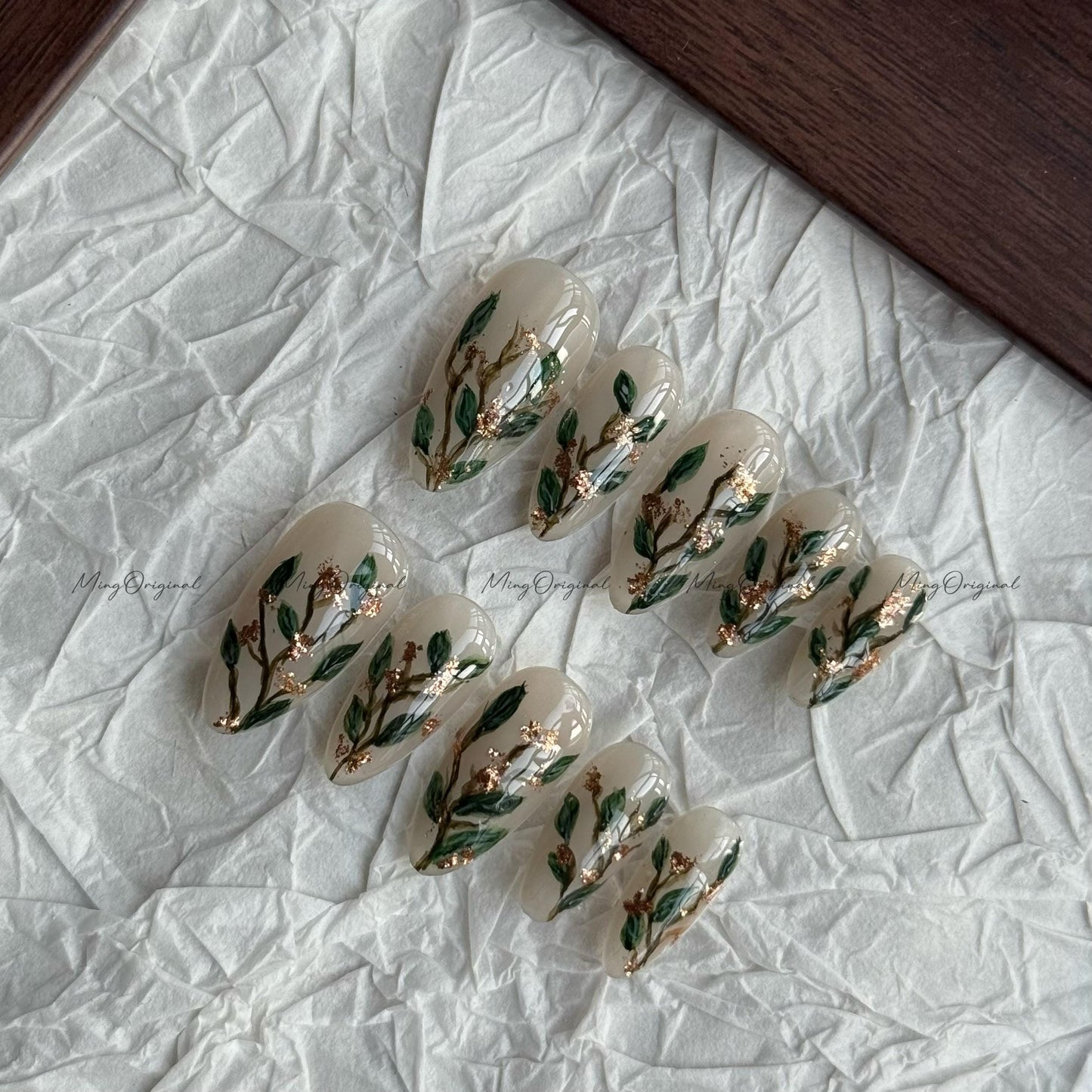 Green Leaf Press on Nail, Watercolor and Gold Accent Artistic Nail, handpainted nude nail, Holiday Fake Nails, Gifts for Her, Mo652