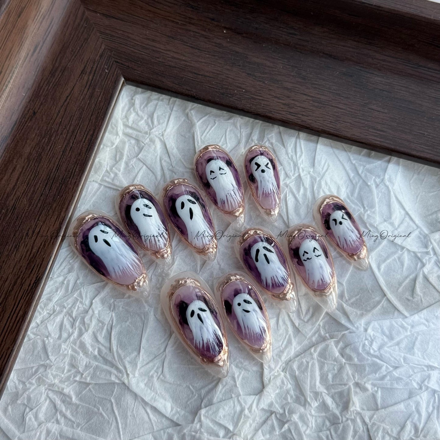 Ghost gallery press on nails, gold framed cute ghosts reuse nails, spooky season horror fake nail,glue on nail, Halloween gift for her,MO654