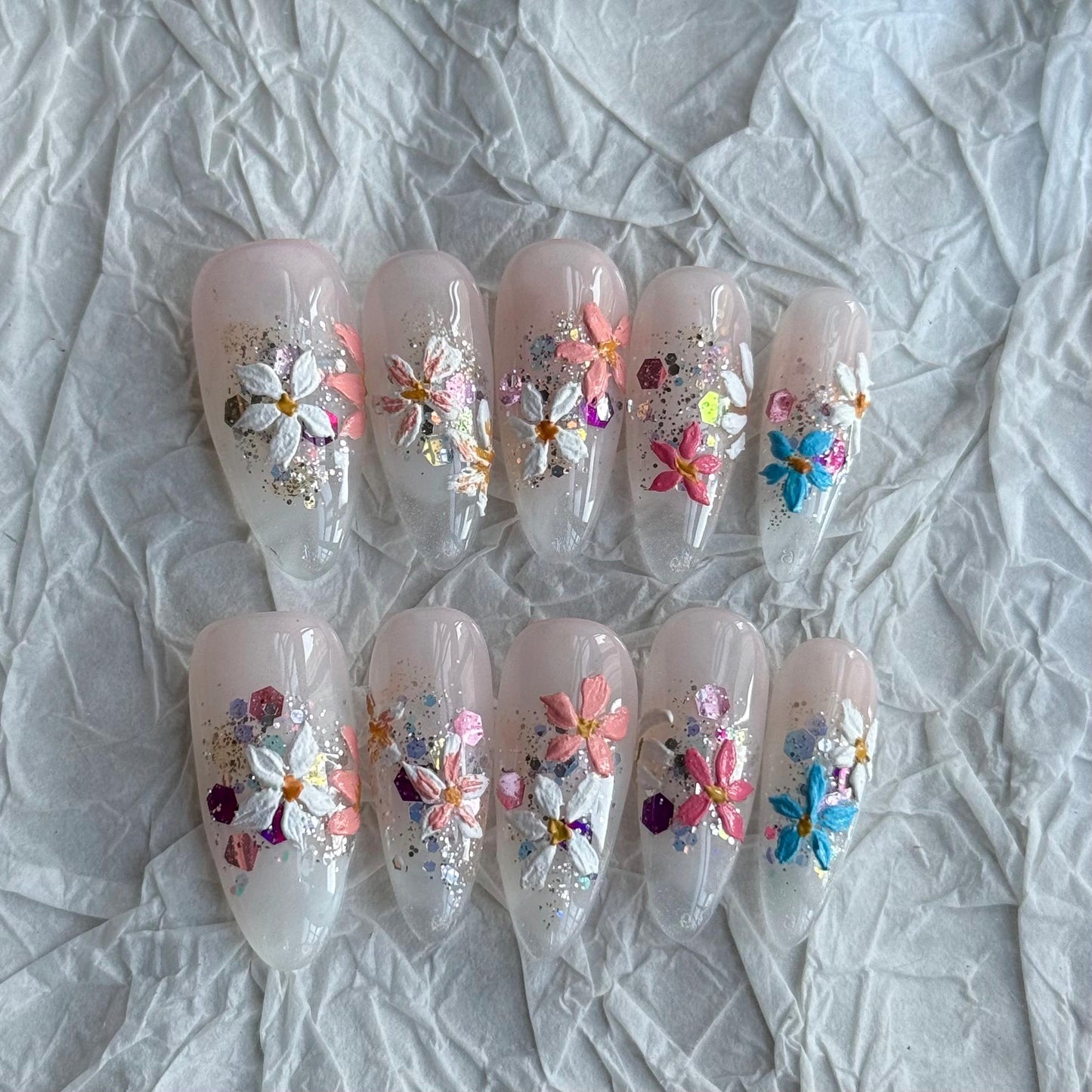 Blooming wild little daisy flower Press on Nails, handpainted oil painting style floral Nails, Handmade Gel Nails, bridal wedding nail,MO656