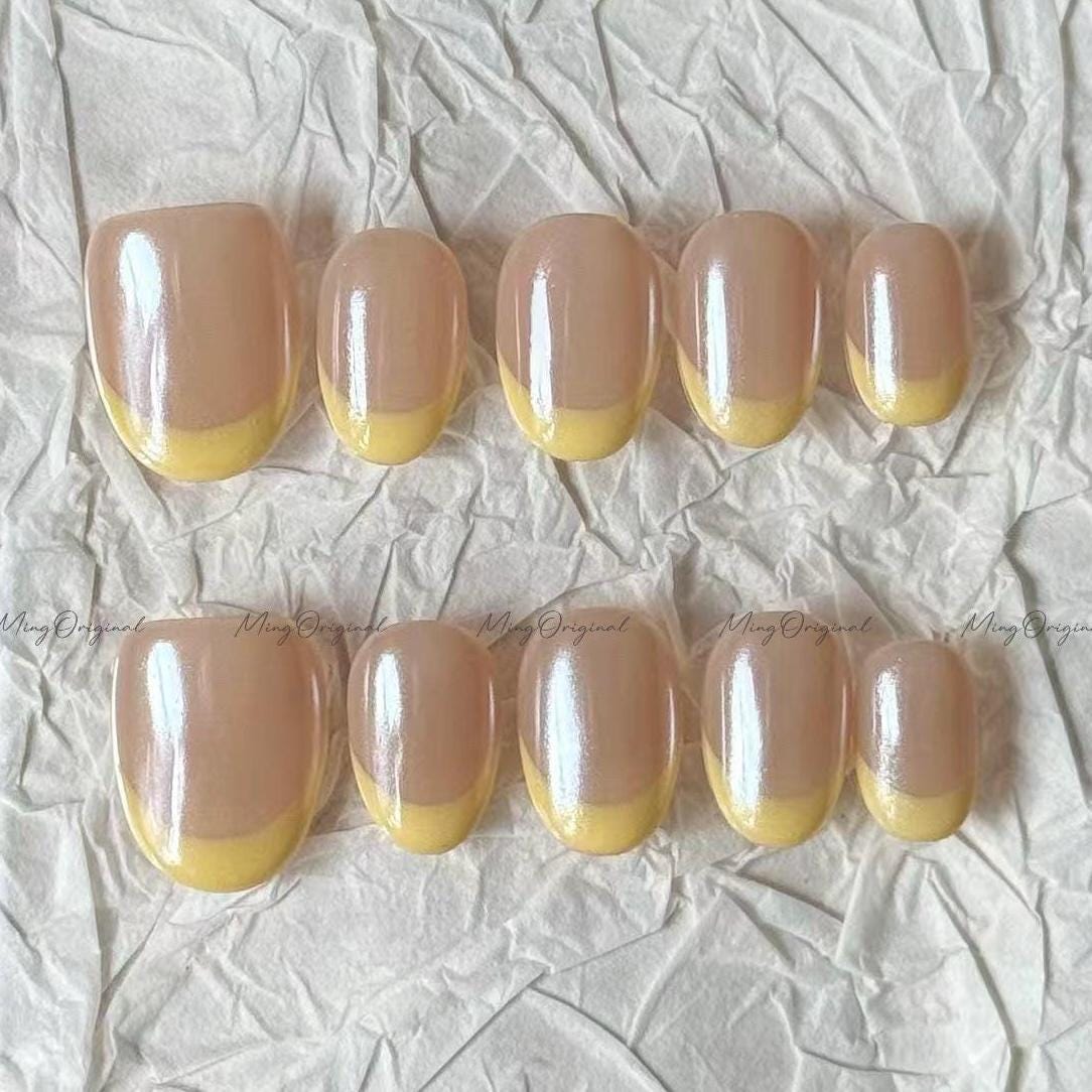 Yellow Glazed donuts French Tip press on nail, pearl chrome Fake nails, nude nail, Handmade jelly nail, MO672