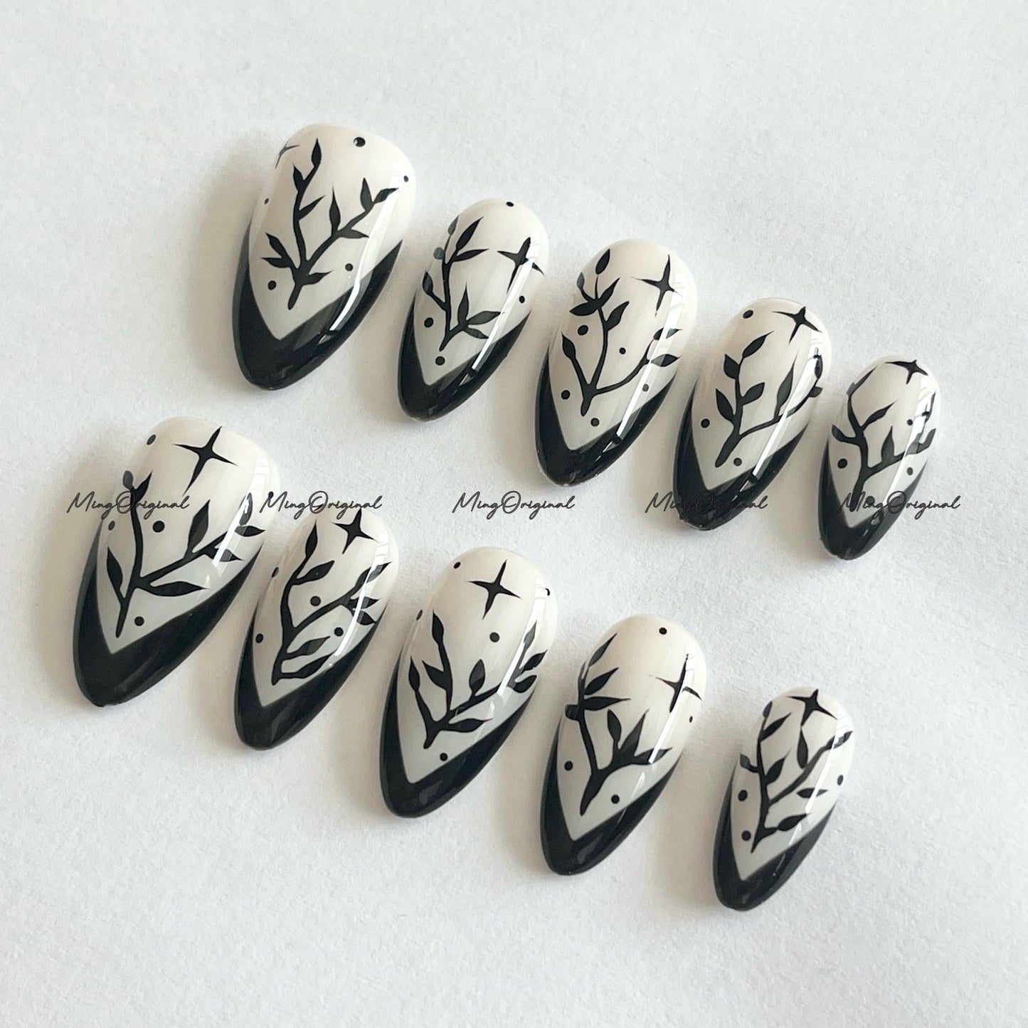 Black Leaf Artistic French Tip Nail , witchy handpainted press on nails, Holiday Fake Nails, Gifts for Her,MO685