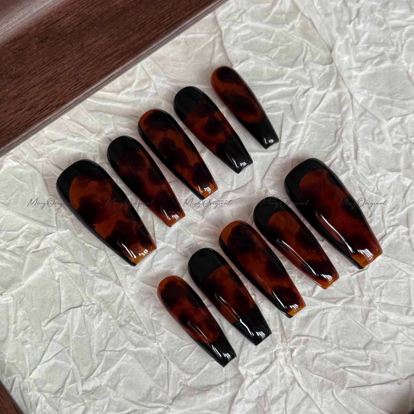 Tortoise Shell Amber water blooming Press on Nails, Blue Abstract handmade Nails, Jelly hand painted nail, fall winter nail