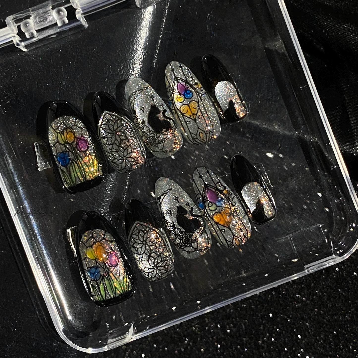 Christmas Black Stained Glass Window Glittery press on nails, Sparkling Cat Eye, Retro Shadow Cat and Tulips hand painted nail, MO706